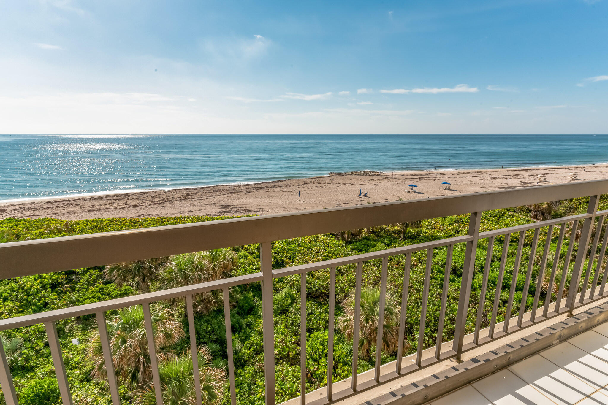 Residential Lease in Singer Island 2