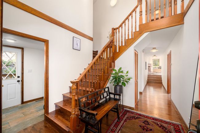 1557 White Sails Dr, House other with 3 bedrooms, 3 bathrooms and 4 parking in Bowen Island BC | Image 4