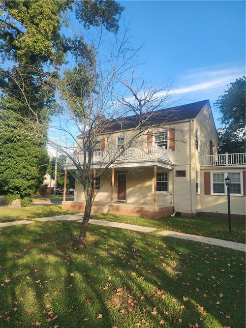 9550 Selby Pl, Norfolk, VA, 23503-2913 | Card Image