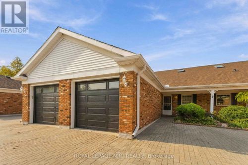 4112 Apple Blossom Lane, Vineland, ON, L0R2C0 | Card Image