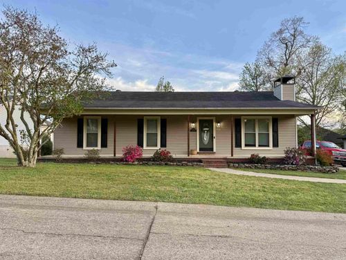 2402 Cherry Xing, Benton, AR, 72015-4740 | Card Image