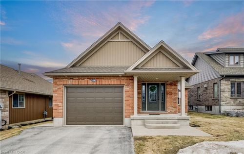 108 Ruby'S Cres, Mount Forest, ON, N0G2L2 | Card Image