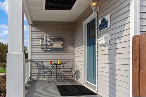 315 Giuffrias Ave, Metairie, LA, 70001-4806 | Card Image