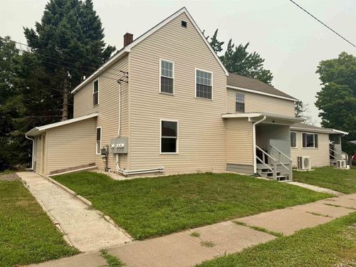 214 7th Street North, Park Falls, WI, 54552 | Card Image