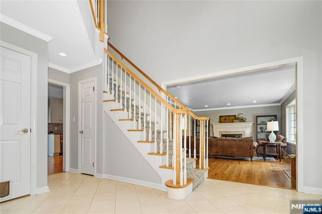 17 Windham Pl, House other with 6 bedrooms, 6 bathrooms and null parking in Glen Rock NJ | Image 4