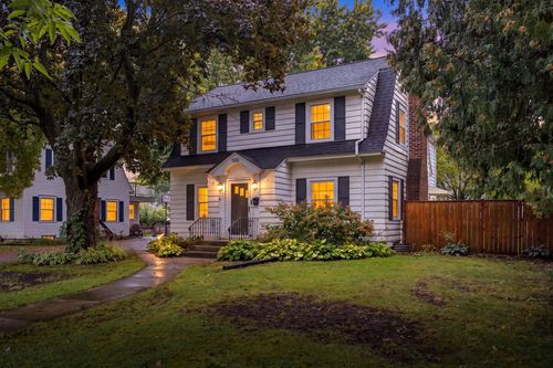 533 E Academy St, Owatonna, MN, 55060-3020 | Card Image