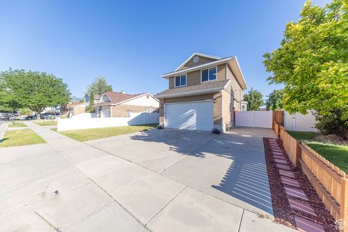 788 E 8230 S, Sandy, UT, 84094-0679 | Card Image