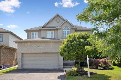 449 Kelso Dr, Waterloo, ON, N2V2S2 | Card Image