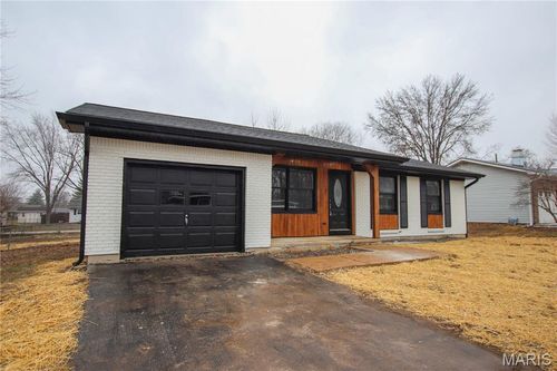 1070 Louisiana St, Sullivan, MO, 63080-1010 | Card Image