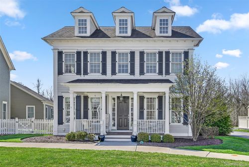 32 Cowdrey St, Warwick, NY, 10990-3567 | Card Image