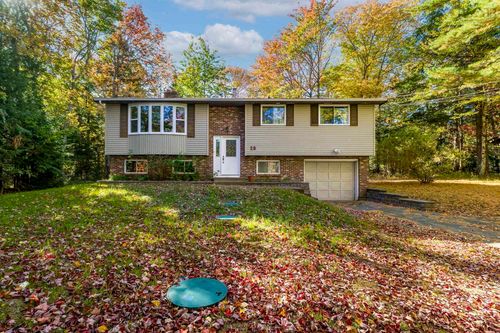 29 Concord Ave, Fall River, NS, B2T1E7 | Card Image