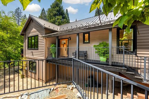 214 Mill St, Nevada City, CA, 95959-2419 | Card Image