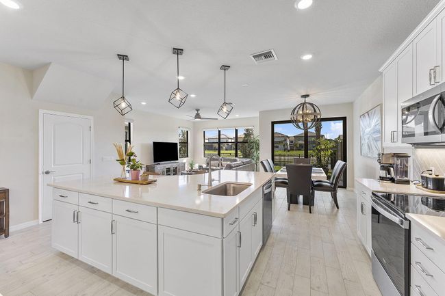 4822 Jumping Way, Condo with 3 bedrooms, 3 bathrooms and null parking in Lake Worth FL | Image 10