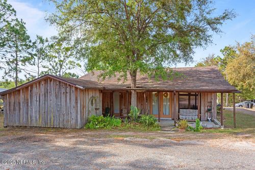 335 S Carolina St, HAWTHORNE, FL, 32640-5222 | Card Image