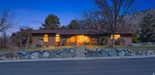 1541 E Blackhawk Dr, Pleasant Grove, UT, 84062-3316 | Card Image