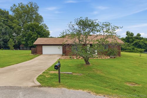403 S 208th West Ave, Sand Springs, OK, 74063-8029 | Card Image