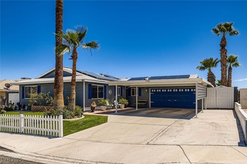 7721 Macaw Ln, Las Vegas, NV, 89145-5909 | Card Image
