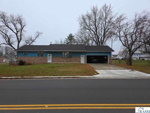 100 1st St E, Vernon Center, MN, 56090-2102 | Card Image