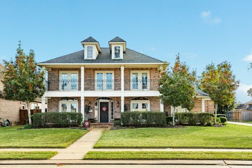 204 Arrowhead Dr, Lake Jackson, TX, 77566-4580 | Card Image