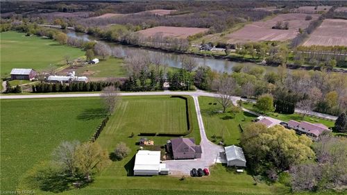 228 Salt Springs Church Rd, Brantford, ON, N3T5L9 | Card Image