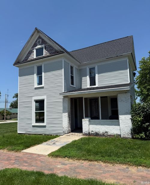 132 W Green St, Montpelier, IN, 47359-1314 | Card Image