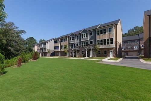 3772 Jack Vernon Cir, Powder Springs, GA, 30127-6519 | Card Image