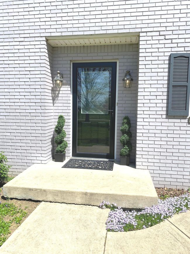 6113 N 250 E, House other with 4 bedrooms, 2 bathrooms and null parking in Greenfield IN | Image 8