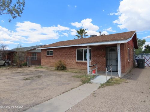 333 E Linden St, Tucson, AZ, 85705-8931 | Card Image