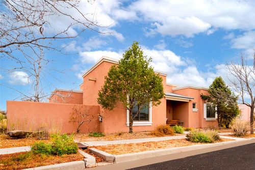 1 Periwinkle Pl, Santa Fe, NM, 87508-1388 | Card Image
