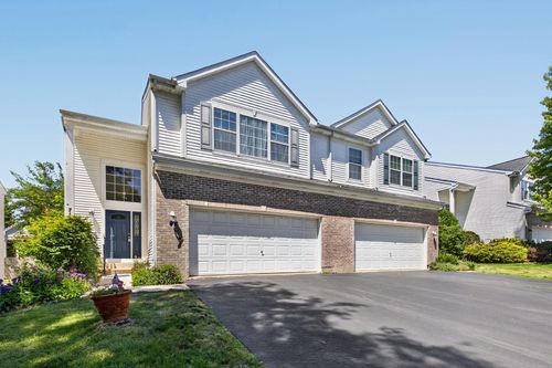 711 Red Oak Ct, Naperville, IL, 60563-3020 | Card Image