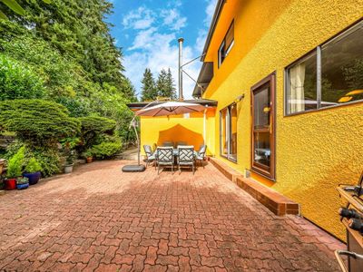 1071 Carnaby Pl, House other with 3 bedrooms, 3 bathrooms and 4 parking in North Vancouver BC | Image 3