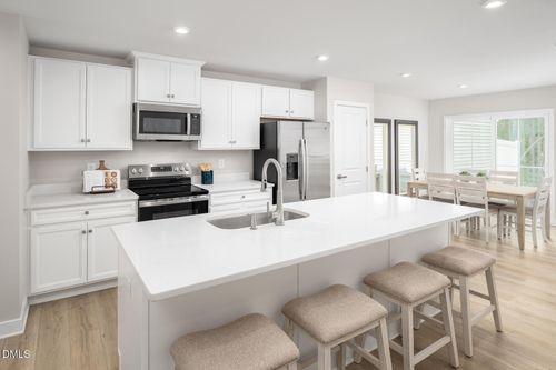 1424 Rollman Farm Rd, Raleigh, NC, 27603-5381 | Card Image