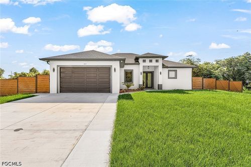 613 Tarapin Ave, LEHIGH ACRES, FL, 33974-9436 | Card Image