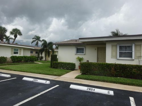 a-2864 Crosley Drive E, West Palm Beach, FL, 33415 | Card Image