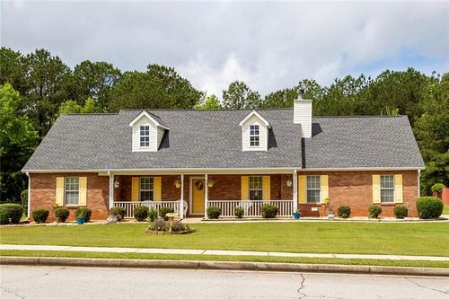 40 Oak Hill Dr, Covington, GA, 30016-2551 | Card Image
