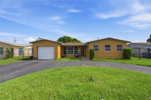 4801 Nw 17th St, Lauderhill, FL, 33313-5539 | Card Image