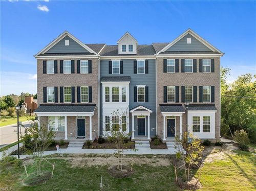 26 Freeman Dr, Hampton, VA, 23666-4210 | Card Image