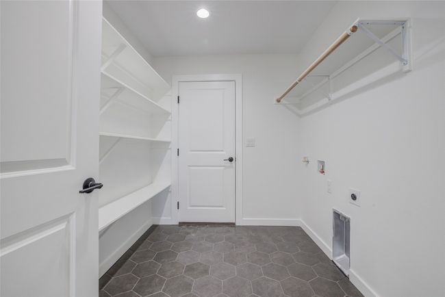 18208 Gregg Bluff Rd, House other with 3 bedrooms, 3 bathrooms and 4 parking in Jonestown TX | Image 16