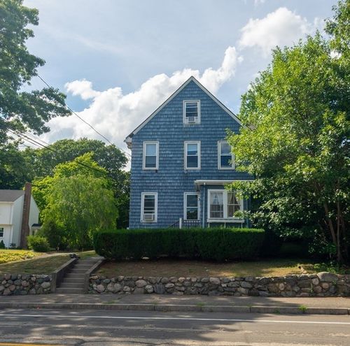 1-137 Central Ave, Needham, MA, 02494-2635 | Card Image