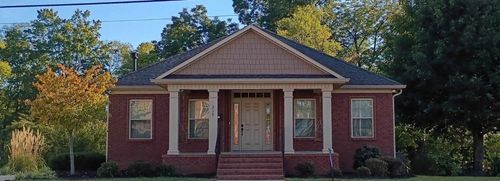 219 Waterloo St, Lawrenceburg, TN, 38464-3626 | Card Image