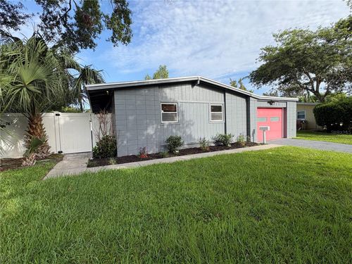 885 Carnation Dr, WINTER PARK, FL, 32792-2947 | Card Image