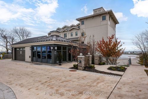 101-10 Dalhousie Ave, Saint Catharines, ON, L2N4W4 | Card Image