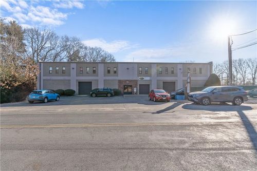 unit-4-220 Old Baptist Rd, North Kingstown, RI, 02852-2500 | Card Image