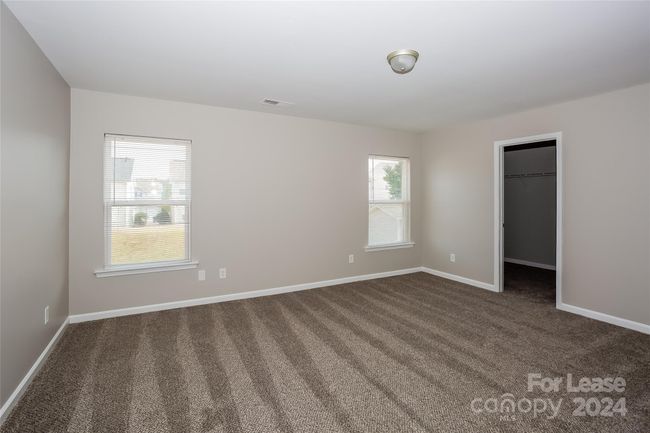 4046 Houldsworth Dr, House other with 4 bedrooms, 3 bathrooms and null parking in Charlotte NC | Image 11