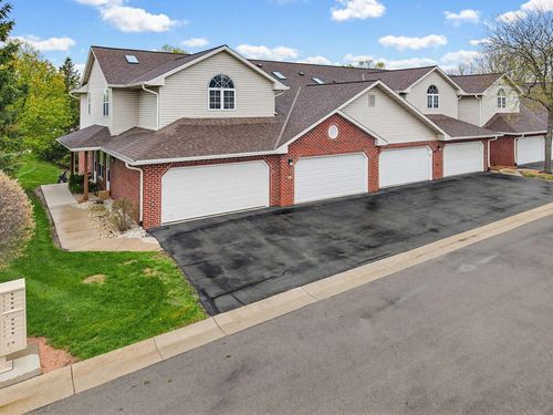 1-7883 S Scepter Drive, Franklin, WI, 53132 | Card Image
