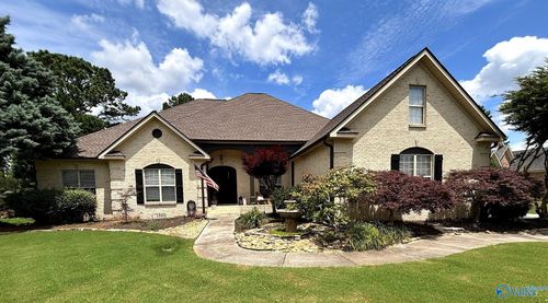 7103 Pinyon Pine Lane Se, Owens Cross Roads, AL, 35763 | Card Image