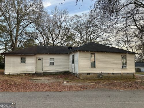 88 E Stephens St, Winder, GA, 30680-2339 | Card Image