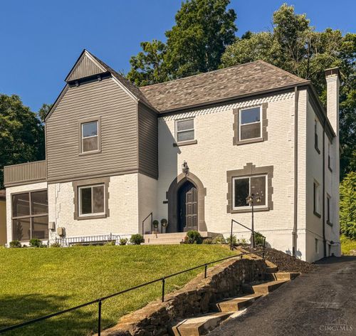 3923 Wess Park Dr, Cincinnati, OH, 45217 | Card Image