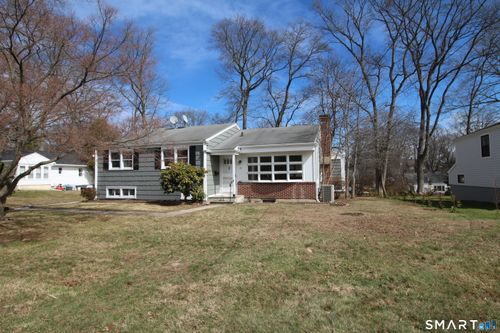 91 Dann Dr, Stamford, CT, 06905-3502 | Card Image