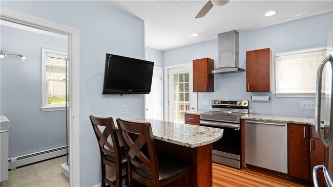 6 Fuller Ave, Home with 6 bedrooms, 3 bathrooms and 4 parking in Riverside RI | Image 9